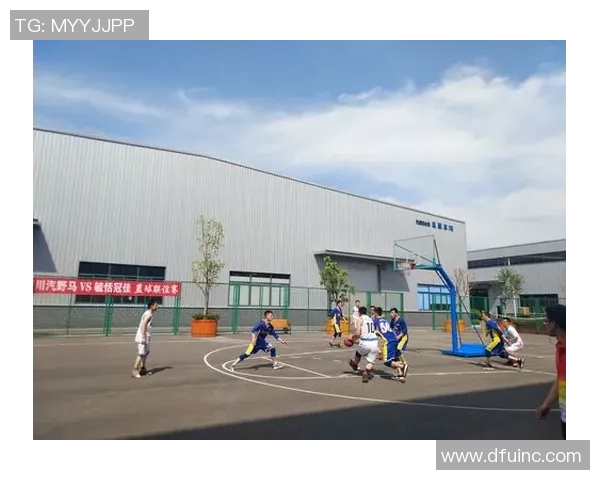 成都羽毛球队与上海羽毛球队赛后复盘力量对决的深度分析与启示