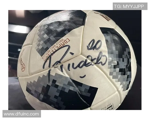 足球明星中的数学天才揭秘他们如何在球场和课堂上双双出色 足球明星中的数学天才揭秘他们如何在球场和课堂上双双出色